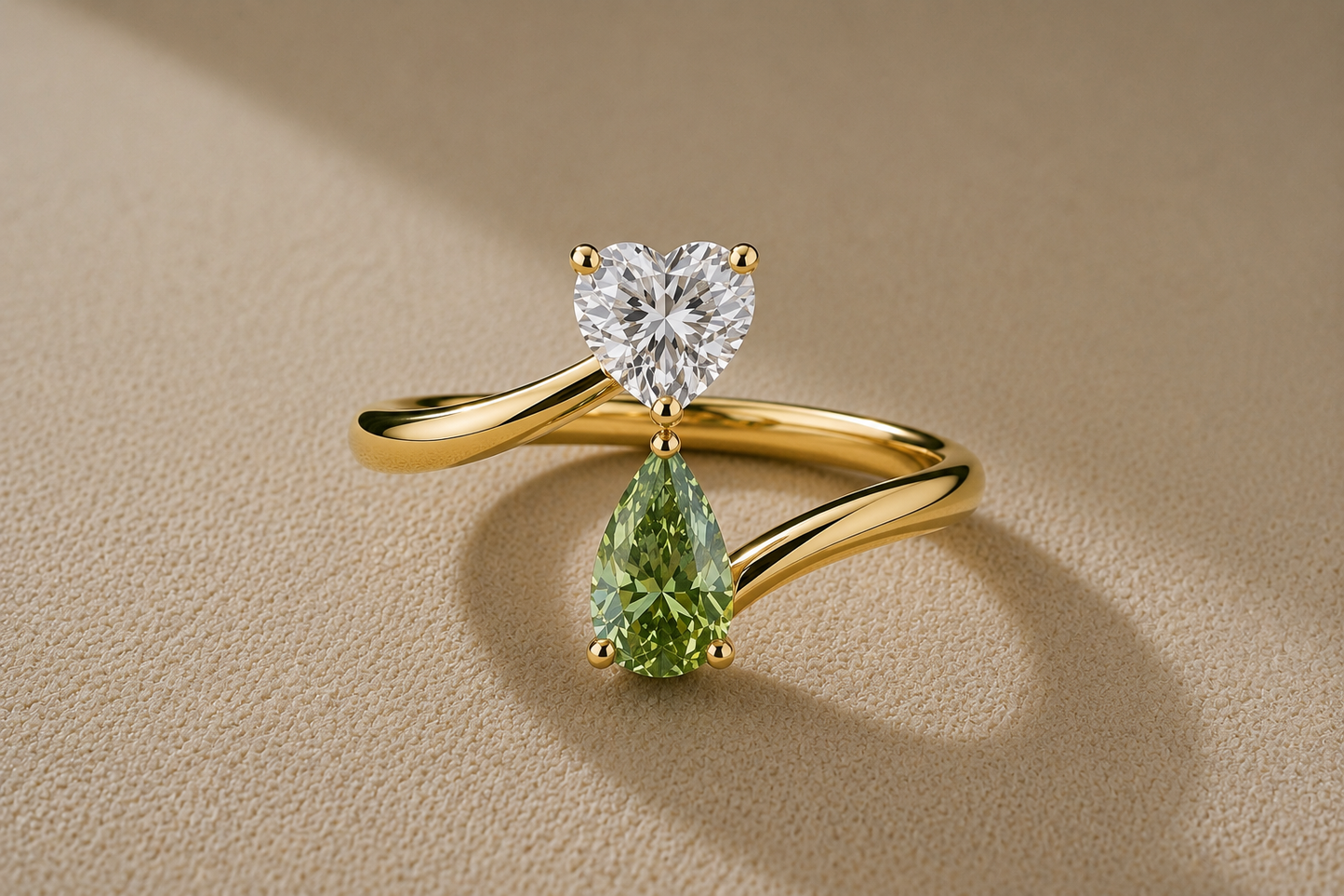 Green Pear & Heart Toi et Moi Ring